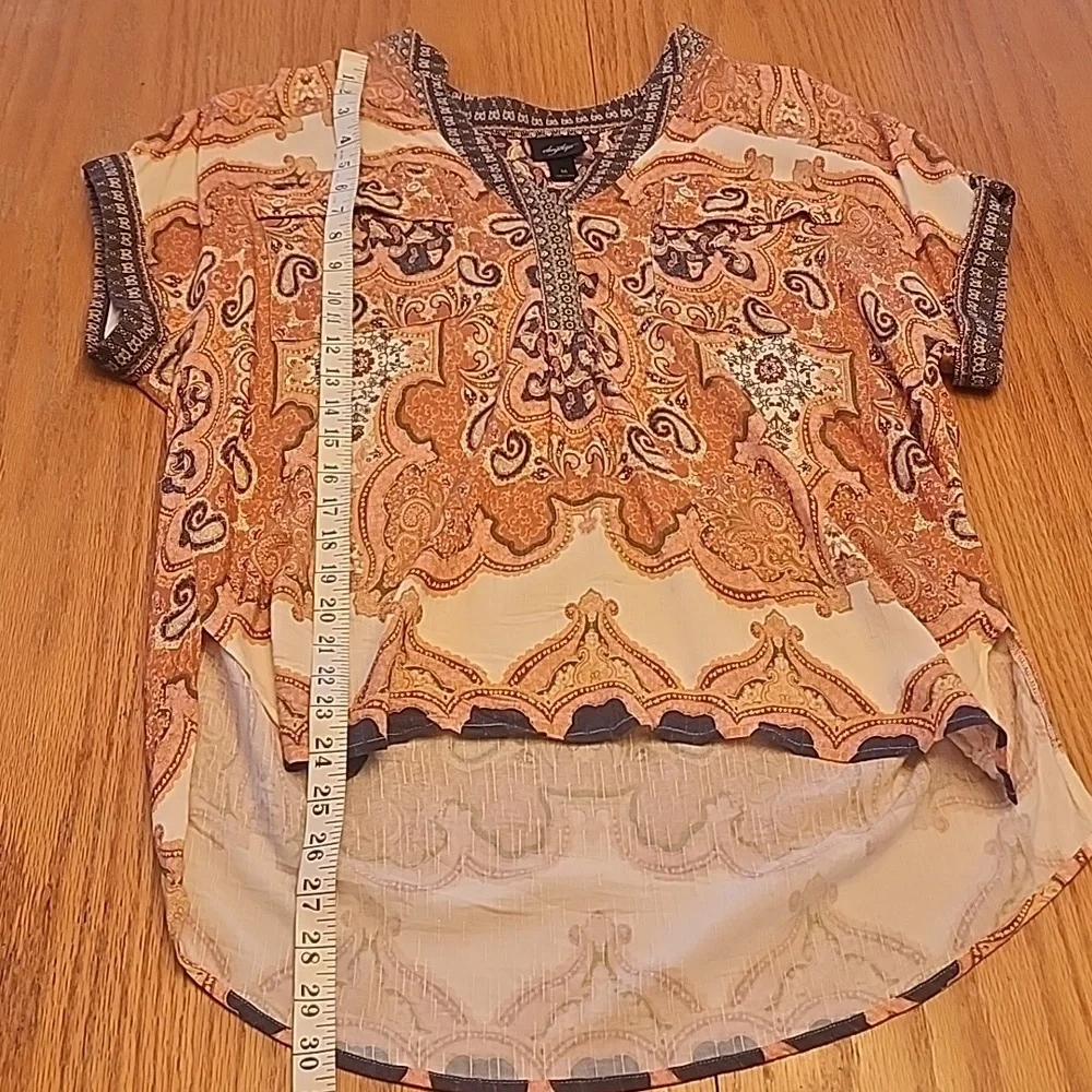 Daytrip Women's Blouse with Paisley Design in Cream and Brown - Picture 5 of 10